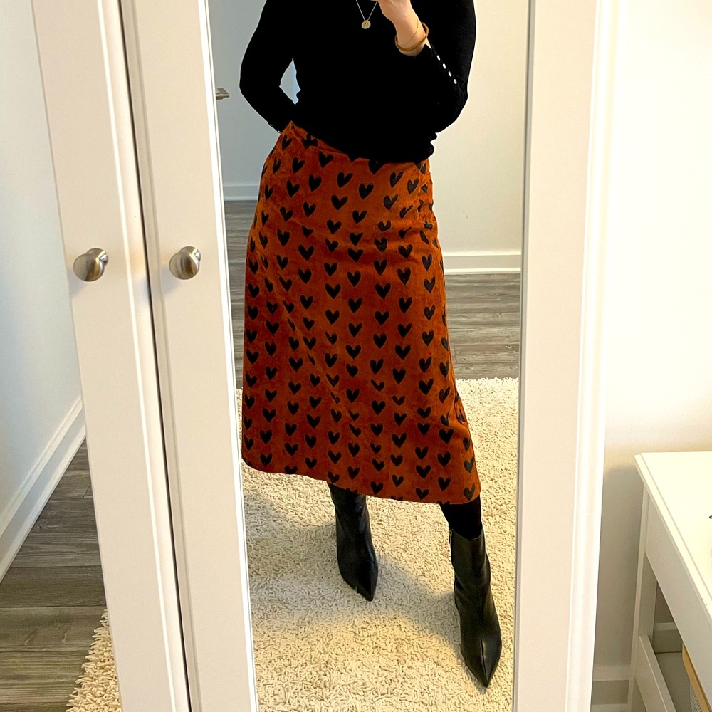 Corduroy midi skirt
